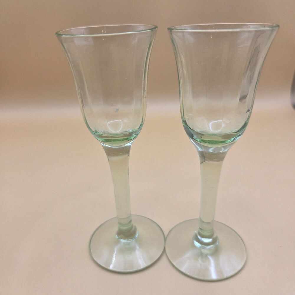 VTG Uranium Glass Liqueur Cordial Goblets Green Glow Set 2 - Picture 8 of 8
